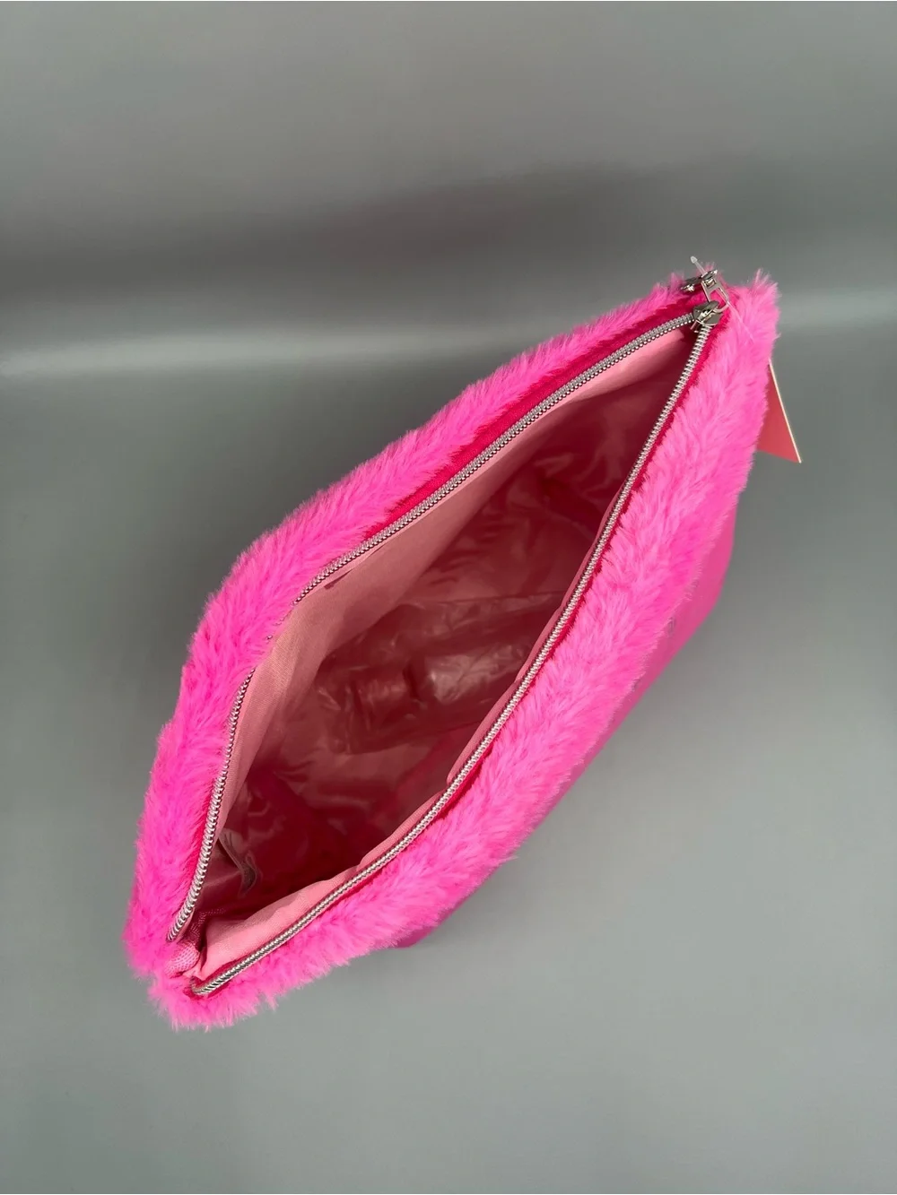 Juicy couture pink velour cosmetics bag